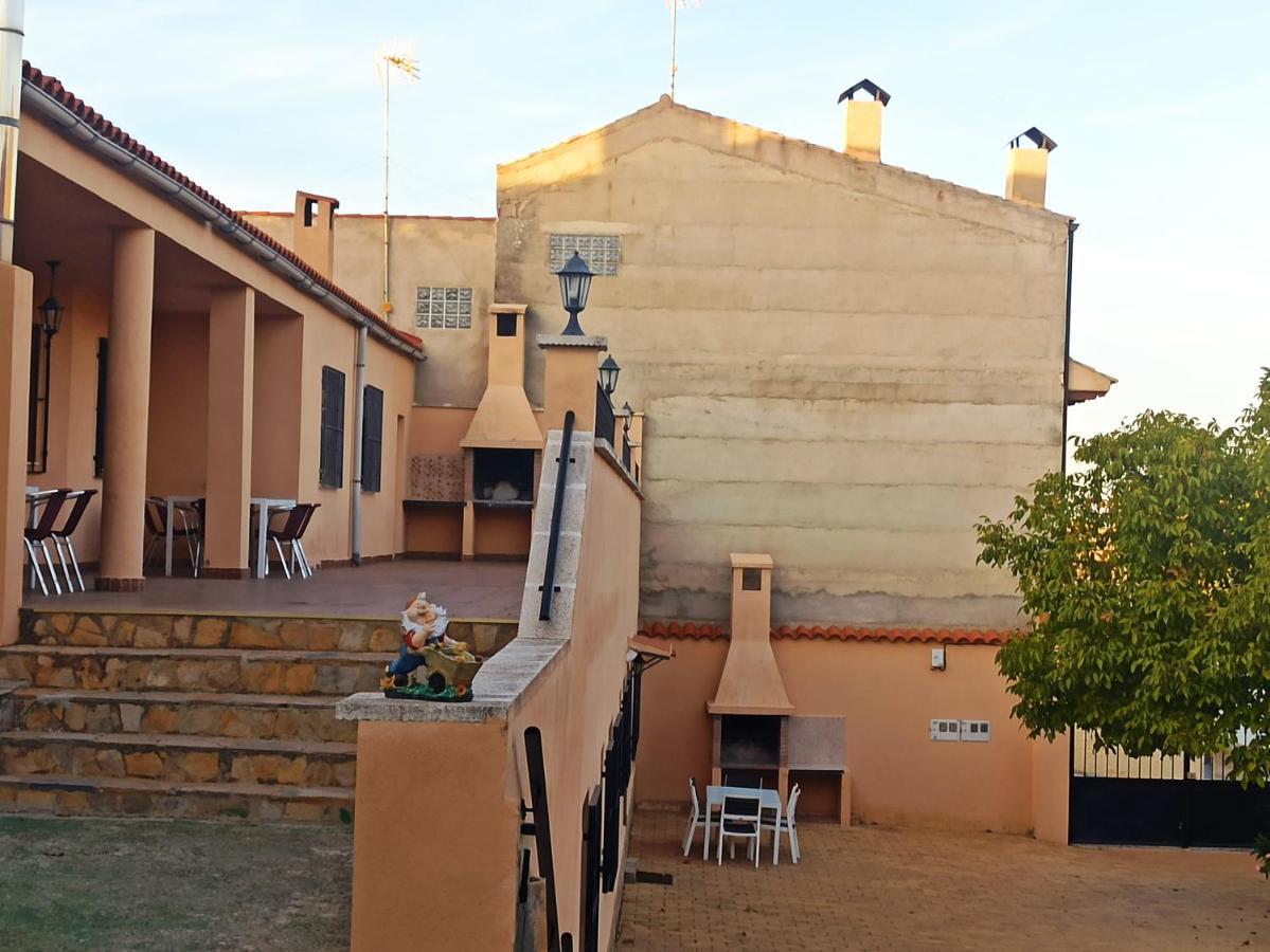 Casas Rurales Montemayor Casas de Lázaro Exterior photo